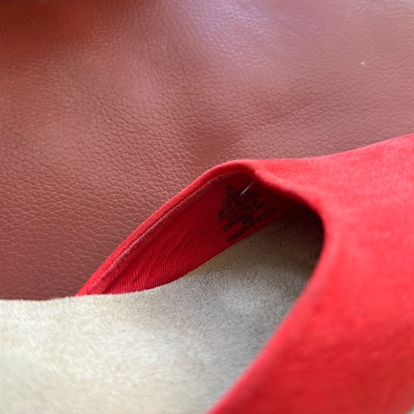 3.5 inch Old navy red, laced up, wedged heels - Picture 5 of 5